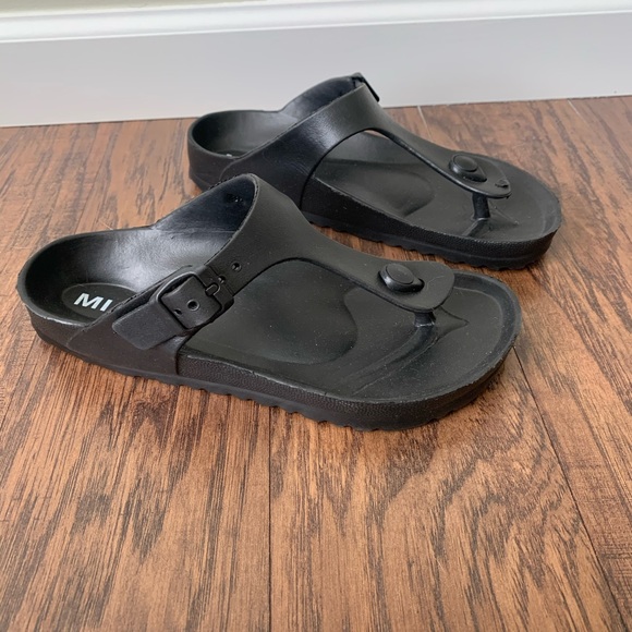 mia plastic sandals